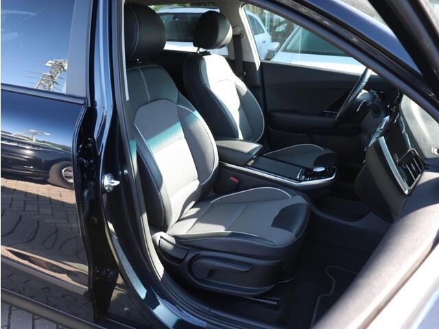 KIA e-Niro DynamicPlusLine 64 kWh I 3-Fase I Navi I JBL I Dodehoekdetectie