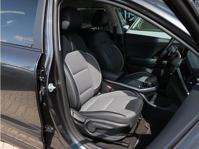 KIA e-Niro DynamicPlusLine 64 kWh I 3-Fase I Navi I JBL I Dodehoekdetectie