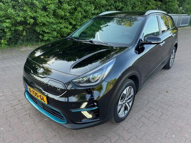 KIA e-Niro EXECUTIVELINE 64KWH 3FASE/ACARPAY/LED/FABRIEKSGARANTIE