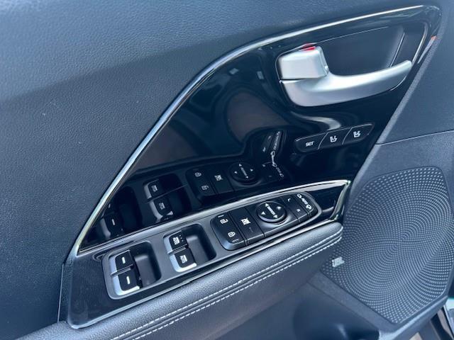 KIA e-Niro EXECUTIVELINE 64KWH 3FASE/ACARPAY/LED/FABRIEKSGARANTIE