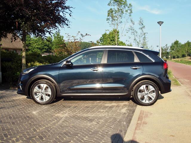 KIA e-Niro ExecutiveLine 64 kWh | Panoramadak | Camera | Apple Carplay | Cruise Control | JBL |
