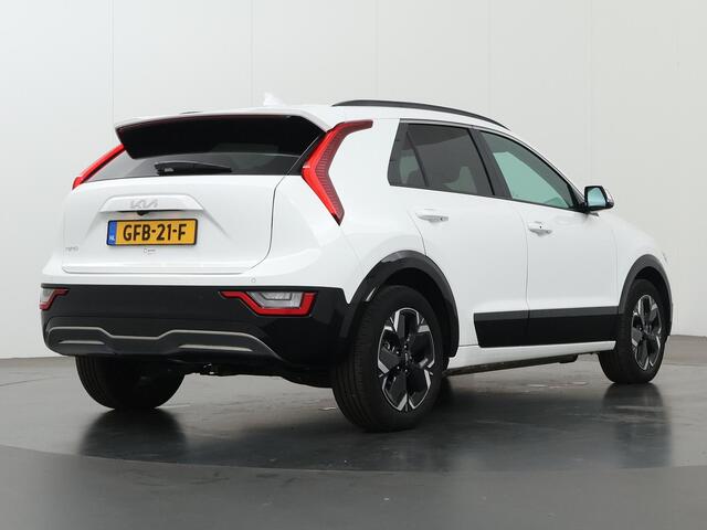 KIA e-Niro EV Edition Advanced 64.8 kWh | Navigatie | Parkeercamera | Lederen Bekleding | Stoel/Stuurwielverwarming | Elektrisch Verstelbare Bestuurdersstoel | Keyless Go |