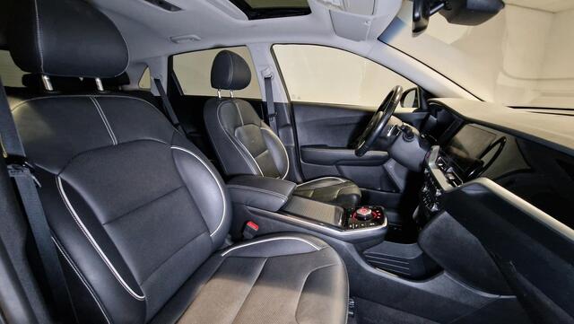 KIA e-Niro ExecutiveLine 64 kWh | Leder | Schuifdak | JBL