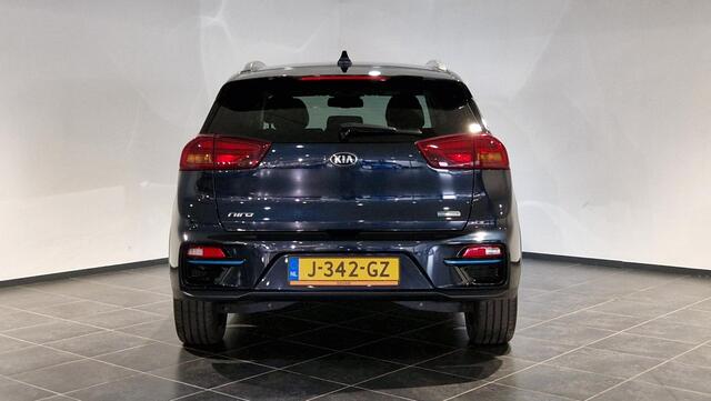 KIA e-Niro ExecutiveLine 64 kWh | Leder | Schuifdak | JBL