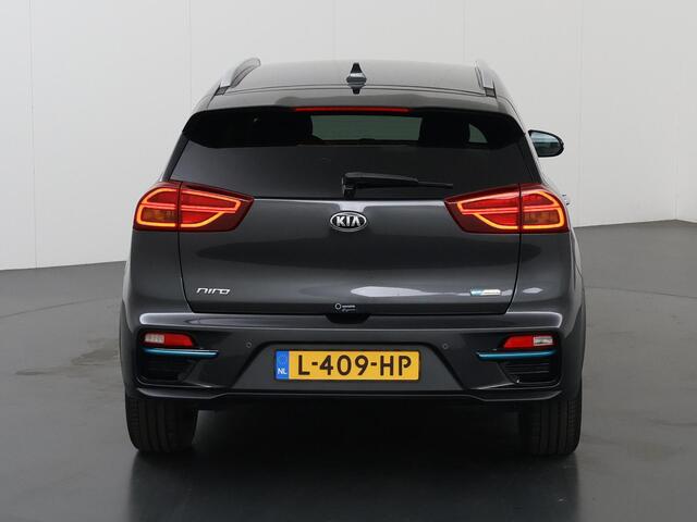 KIA e-Niro DynamicPlusLine 64 kWh | Panoramadak | Stoel/Stuurwielverwarming | Adaptieve Cruise Control | Keyless Go | LED Koplampen |