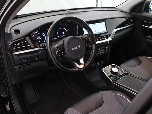 KIA e-Niro Edition 64 kWh | Stoel/Stuurwielverwarming | Navigatie | Parkeercamera | Climate control |