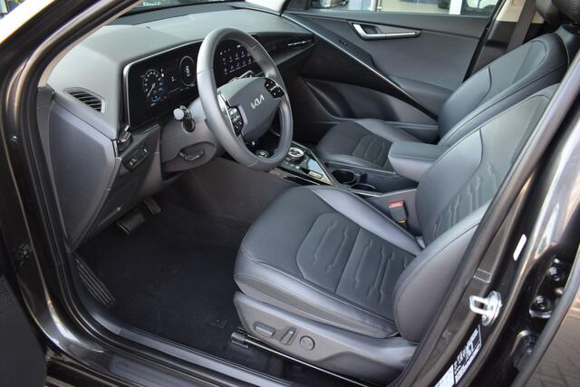 KIA e-Niro EV Edition Advanced 64.8 kWh | Navigatie | Camera | Leder | Stoel+StuurVerwarming | Cruise Control Adaptief | Tot 10Jr. Kia-Garantie |