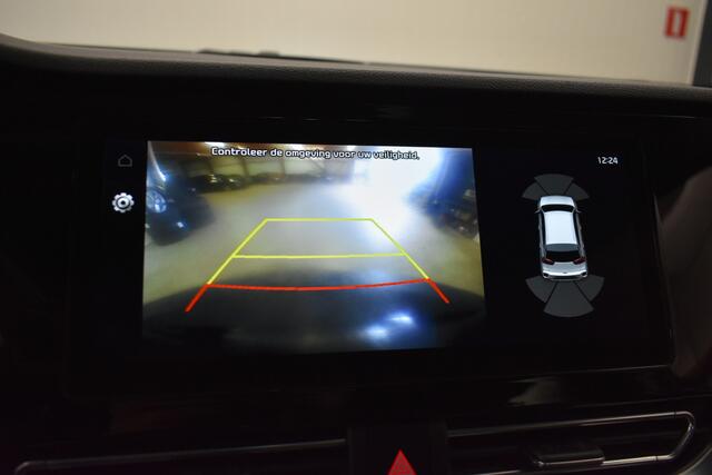 KIA e-Niro ExecutiveLine 64 kWh 100% SOH Cam Dhoek Trekh JBL Mem Seats Stoel Koeling + Stuur verwarming