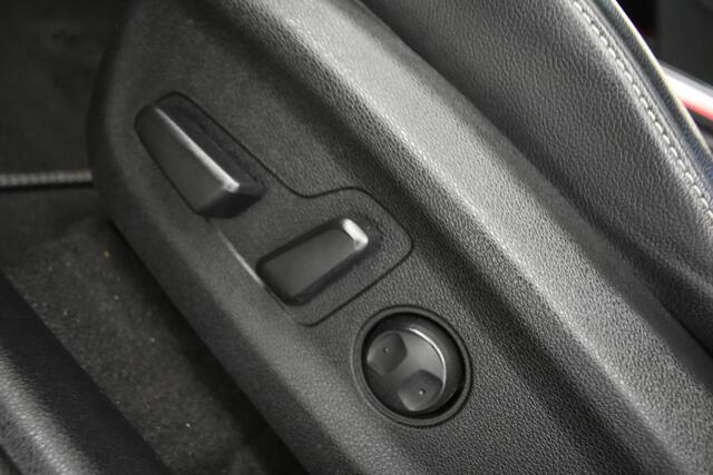 KIA e-Niro ExecutiveLine 64 kWh 100% SOH Cam Dhoek Trekh JBL Mem Seats Stoel Koeling + Stuur verwarming