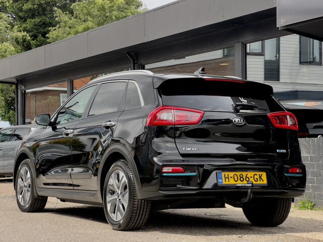 KIA e-Niro EXECUTIVE 64 KWH AUT VOL-LEDER NAVI CAMERA APPLE-CARPLAY LED LMV PDC