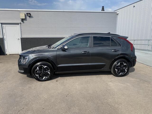 KIA e-Niro EV Edition Advanced 64.8 kWh Dodehoek detectie, stoel- & stuurverwarming, navigatie Apple CarPlay/Android Auto, adaptieve cruise control, keyless, parkeersensoren