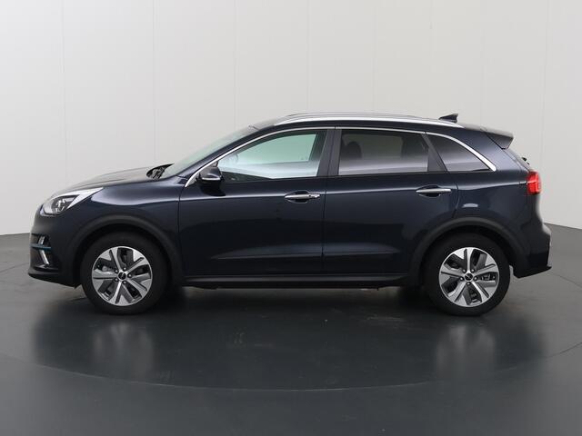 KIA e-Niro Edition 64 kWh | SOH 97% | Trekhaak | Stoel/Stuurwielverwarming | Keyless | Navigatie | Climate Control | Parkeercamera |