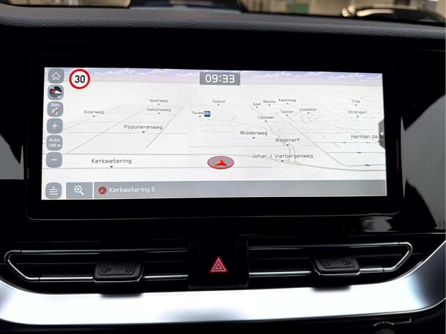 KIA e-Niro DynamicLine 64 kWh 3-Fase, Warmtepomp, Camera, App Connect