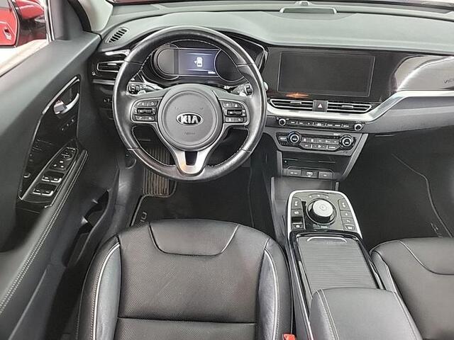 KIA e-Niro ExecutiveLine 64 kWh | 3 fase |