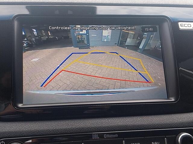 KIA e-Niro ExecutiveLine 64 kWh | Navigatie | Stoelventilatie & -verwarming | Leder | Camera |