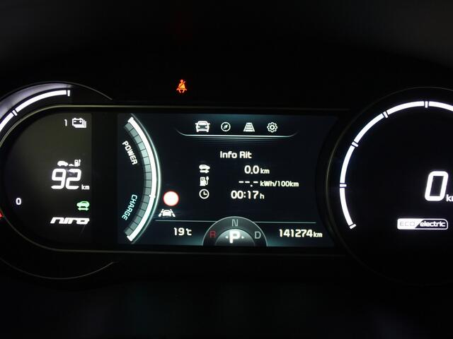 KIA e-Niro ExecutiveLine 64 kWh | Trekhaak | Leder | Camera |*