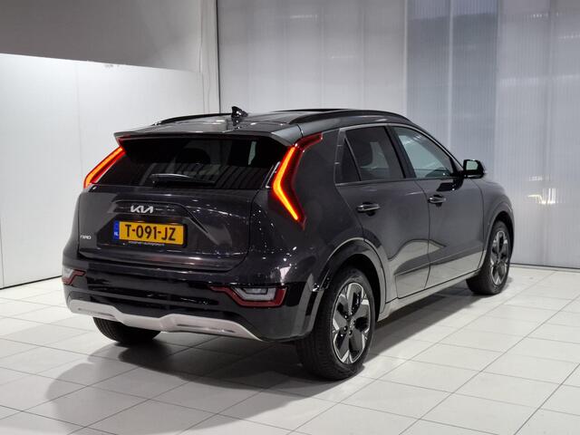 KIA e-Niro EV DynamicPlusLine 64.8 kWh Stoel en Stuur verwarming, Schuif / kantel dak, Apple Carplay/Android Auto