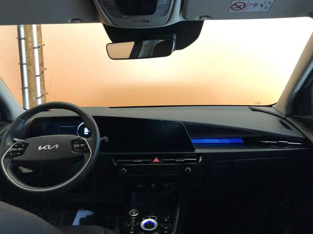 KIA e-Niro EV Edition 64.8 kWh fabrieksgar 8/30 stoelverw | stuurverw | camera | navi