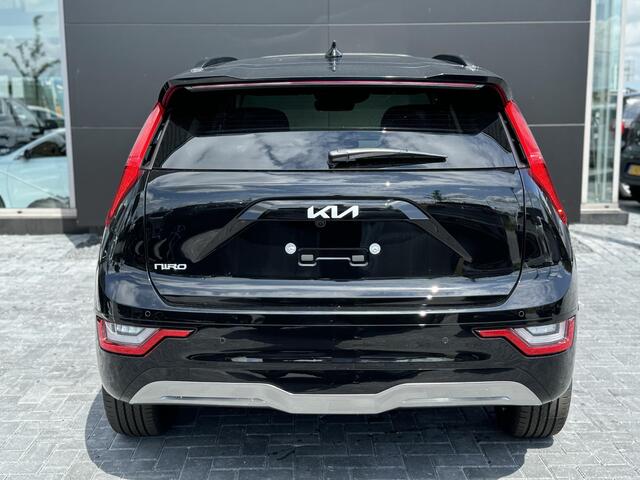 KIA e-Niro EV Plus 64.8 kWh | Voorraadactie | Schuif / Kanteldak | Head-Up | Stoel/Stuurverwarming | Elektr. Achterklep | Navigatie |