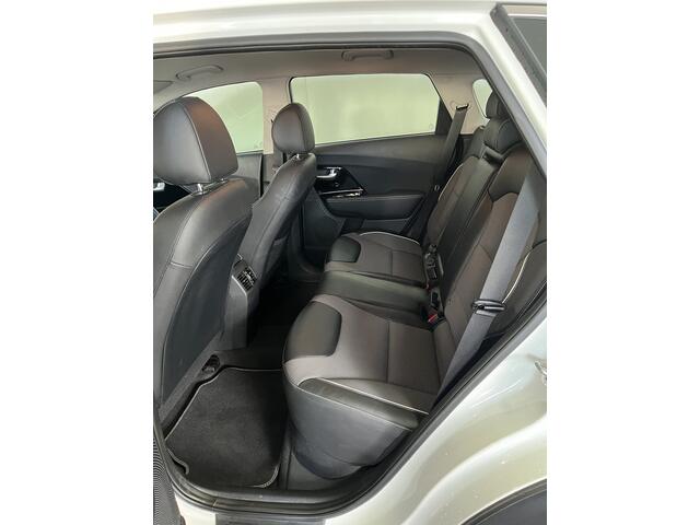 KIA e-Niro DynamicLine 64 kWh 1E EIGN/ADAPTIVE/ECC/APPLE/100% SOH/3 FASE