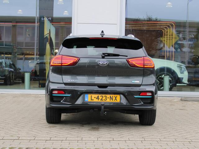 KIA e-Niro DynamicPlusLine 64 kWh | Nederlandse dealer onderhouden auto| Trekhaak | Stoel en stuurverwarming |