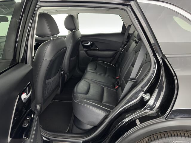 KIA e-Niro ExecutiveLine 64 kWh [ 3-Fase ] (INCL-BTW) Aut. *PANO | LUXURY-LEATHER | JBL-AUDIO | FULL-LED | NAVI-FULLMAP | DAB | ADAPTIVE-CRUISE | CAMERA | MEMORY-PACK | LANE-ASSIST | CCS-FASTLOADER | KEYLESS | DIGI-COCKPIT | 17"ALU*