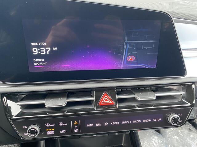 KIA e-Niro EV Air 64.8 kWh | Voorraadactie | Stoel/Stuurverwarming | Led Koplampen | Parkeercamera | Navigatie | Dodehoekdetectie |