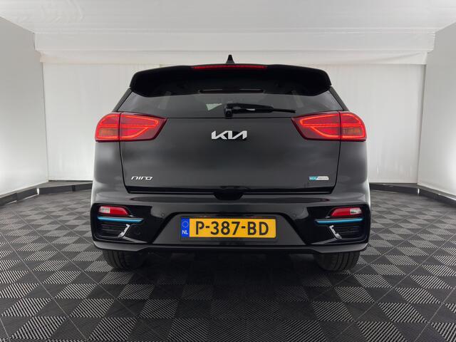 KIA e-Niro DynamicPlusLine 64 kWh {SOH-95%} [ 3-Fase ] (INCL-BTW) Aut.*PANO | LEATHER-FABRIC | FULL-LED | NAVI-FULLMAP | DAB+ | ADAPT.CRUISE | CAMERA | HEATED-COMFORTSEATS | KEYLESS | DIGI-COCKPIT | SHIFT-PADDLES | CARPLAY | LANE-ASSIST | 17"ALU*