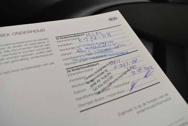 KIA e-Niro DynamicLine 64 kWh SOH 100% Cam Navi 3-Fase Lader Stoel + Stuur Ver