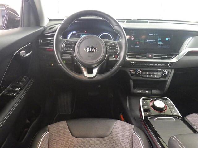 KIA e-Niro Aut. DynamicPlusLine 64kWh 3-Phase | 100% SOH | Navi | Camera |