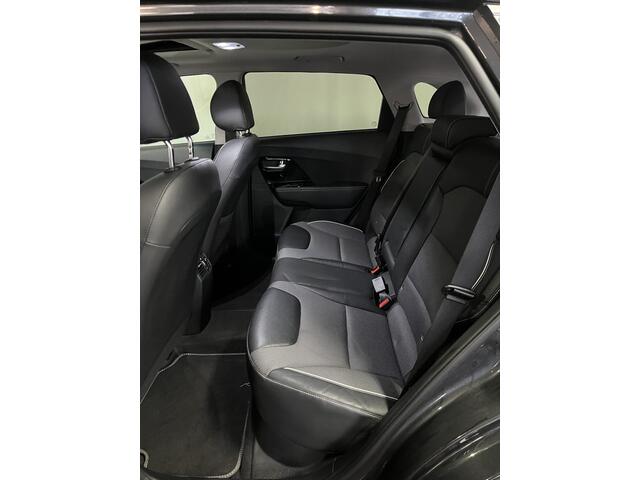 KIA e-Niro DynamicPlusLine 64 kWh ADAPTIVE/APPLE/NAVI/100% SOH/3 FASE/STOELVERW.