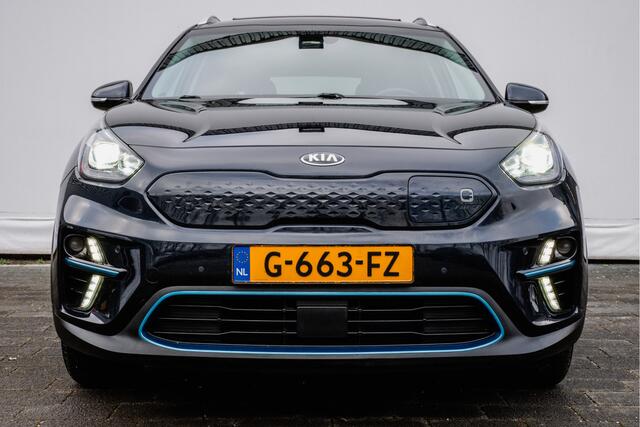 KIA e-Niro ExecutiveLine 64 kWh Schuifdak/ Stoel-stuurverwarming/ Leer/ Camera/ Navigatie/ Jbl/ Carplay/ Full led/ Adapt. cruise