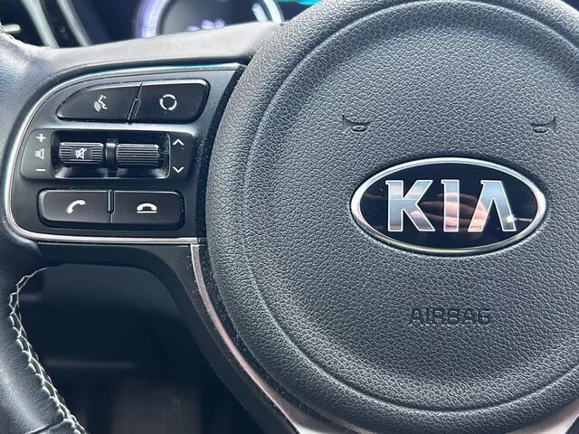 KIA e-Niro ExecutiveLine 64 kWh | SOH 100% | Adapt Cruise | Lederen bekleding |