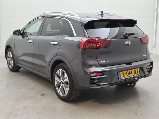 KIA e-Niro ExecutiveLine 64 kWh | Leder | Trekhaak | Clima |* 27 t/m 31 dec eindejaarsshow!!