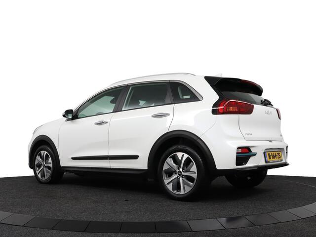 KIA e-Niro DynamicLine 64 kWh - Automaat - Navigatie - Adaptief Cruise Control - Climate Control - Apple/Android Carplay Fabrieksgarantie Tot 01-2029