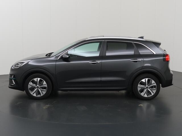 KIA e-Niro DynamicPlusLine 64 kWh | Panoramadak | Stoel/Stuurwielverwarming | Adaptieve Cruise Control | Keyless Go | LED Koplampen |