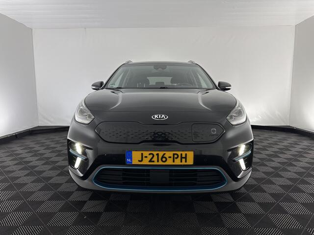 KIA e-Niro ExecutiveLine 64 kWh [ 3-Fase ] {SOH-100%} (INCL.BTW) Aut.*LEATHER | FULL-LED | NAVI-FULLMAP | ADAPTIVE-CRUISE | CAMERA | MEMORY-PACK | LANE-ASSIST | KEYLESS | DIGI-COCKPIT | PRIVACY-GLASS | 17"ALU*