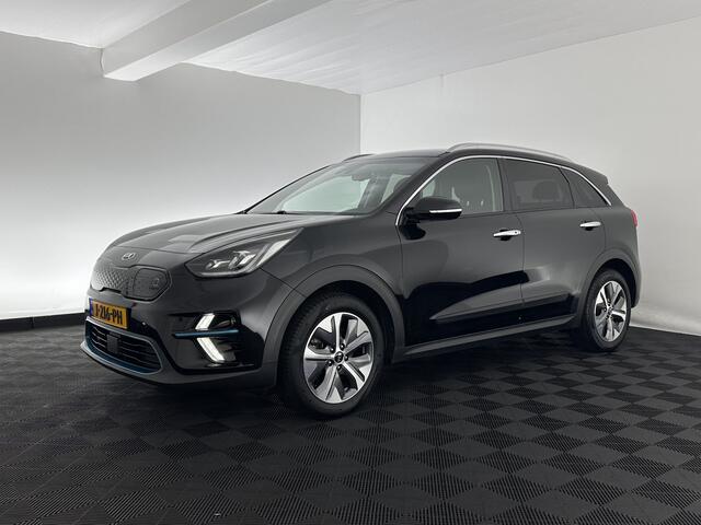 KIA e-Niro ExecutiveLine 64 kWh [ 3-Fase ] {SOH-100%} (INCL.BTW) Aut.*LEATHER | FULL-LED | NAVI-FULLMAP | ADAPTIVE-CRUISE | CAMERA | MEMORY-PACK | LANE-ASSIST | KEYLESS | DIGI-COCKPIT | PRIVACY-GLASS | 17"ALU*