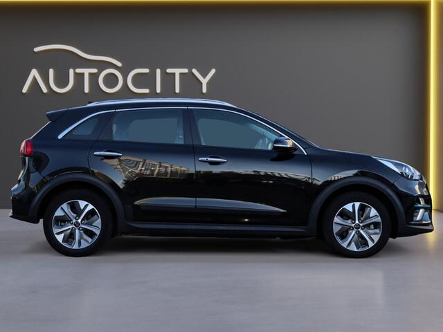 KIA e-Niro DynamicLine 64 kWh 100% SOH l 3 FASE l Camera l Adaptive l Warmt