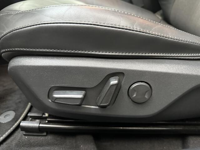 KIA e-Niro EV DynamicLine 64.8 kWh Dodehoekdetectie, Elektrische Stoelen, Adaptieve Cruisecontrol, Stoel en Stuurverwarming en meer!