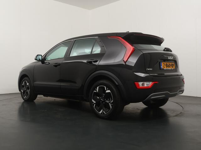 KIA e-Niro EV Light Edition 64.8 kWh - Adaptive cruise control - Apple Carplay/Android Auto - Climate control - Navigatie - Achteruitrij camera - transport winschoten