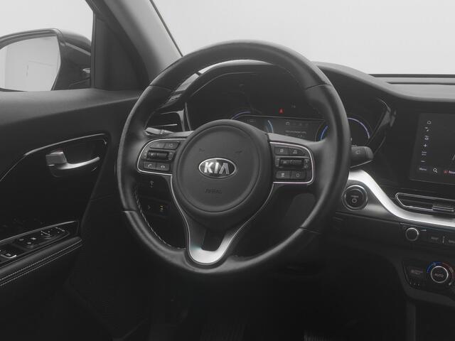 KIA e-Niro DynamicLine 64 kWh | CAMERA | ADAPTIVE | KEYLESS | STOEL- EN STUURVERW.