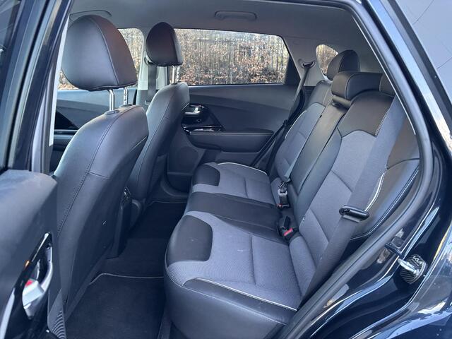 KIA e-Niro Edition 64 kWh | 1e Eig | Trekhaak | All Season banden |