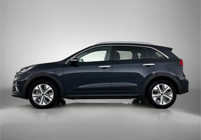 KIA e-Niro DynamicPlusLine 64 kWh | schuif-/kanteldak | Navigatie | Climate Control | Stoelverwarming | Stuurverwarming | Achteruitrijcamera