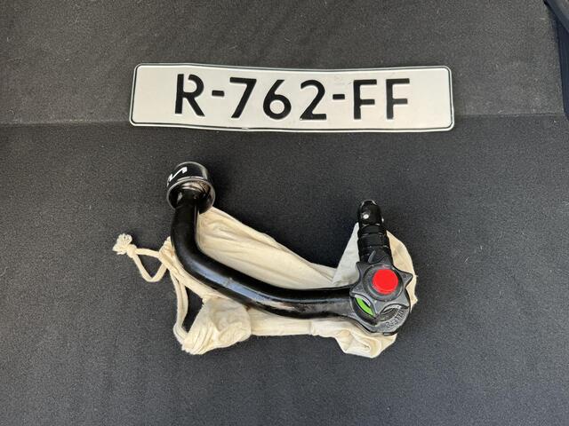 KIA e-Niro EV DynamicLine 64.8 kWh NW geleverd & Onderhouden | Trekhaak afneembaar!