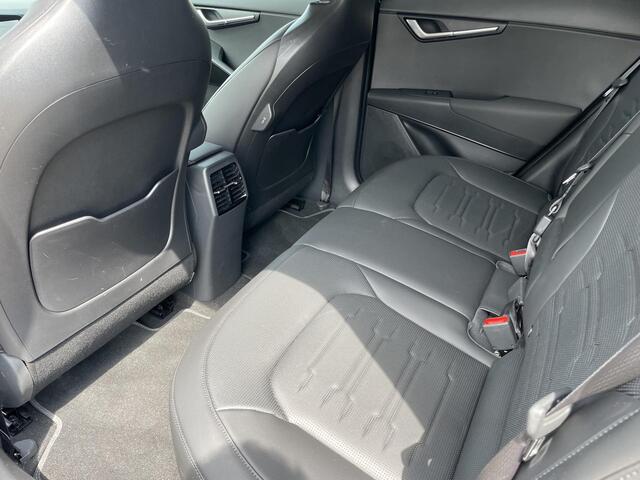 KIA e-Niro EV Edition Advanced 64.8 kWh Leder // Elec. verst Stoel // PDC // Camera // info Roel 0492-588951