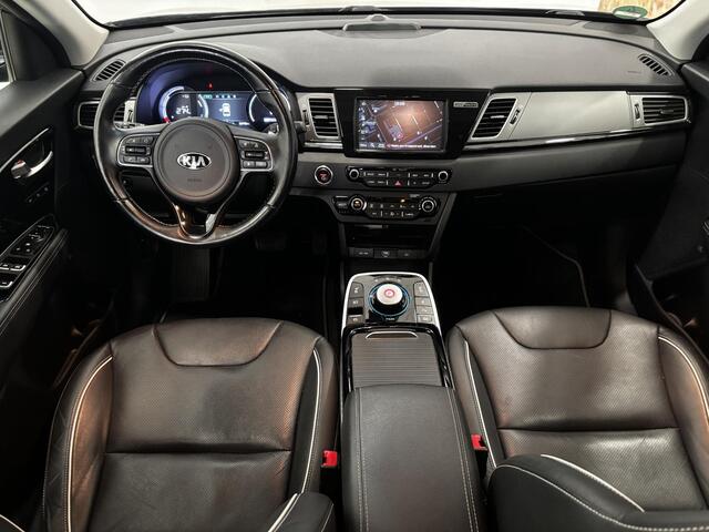 KIA e-Niro ExecutiveLine 64 kWh | Volledig dealeronderhouden | 100% SOH | JBL | Hoge instap |