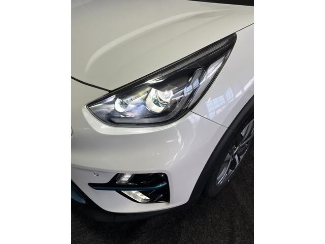 KIA e-Niro ExecutiveLine 64 kWh 1E EIGN/ECC/APPLE/100% SOH/3 FASE