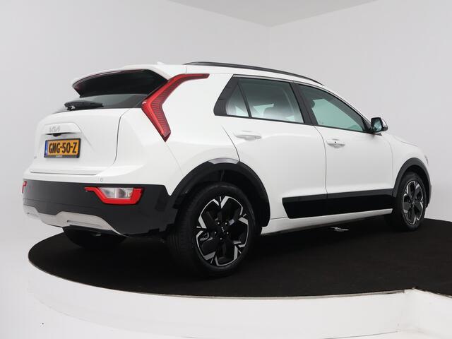 KIA e-Niro EV DynamicLine 64.8 kWh | SOH 99,5% | Apple Carplay/Android Auto | Achteruitrij camera | Sfeerverlichting | Nederlandse Auto | NAP |