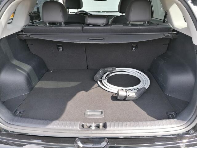KIA e-Niro DynamicPlusLine 64 kWh | GROOT ACCUPAKKET 514KM | 3 FASE | SCHUIF/ KANTEL DAK | APPLE CARPLAY/ ANDROID AUTO | FABRIEKSGARANTIE | Wij bieden ook financiering mogelijkheden aan.